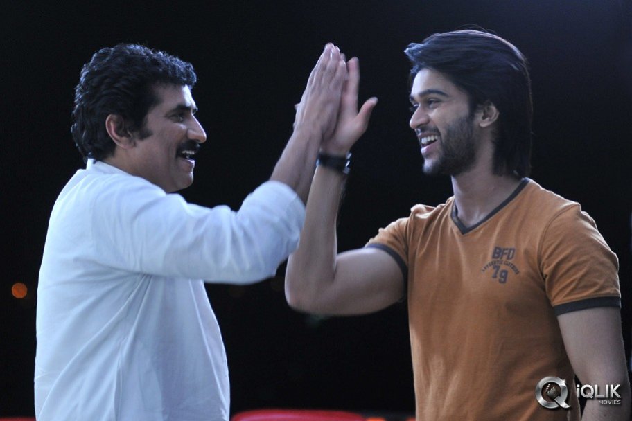 Mirchi Lanti Kurradu